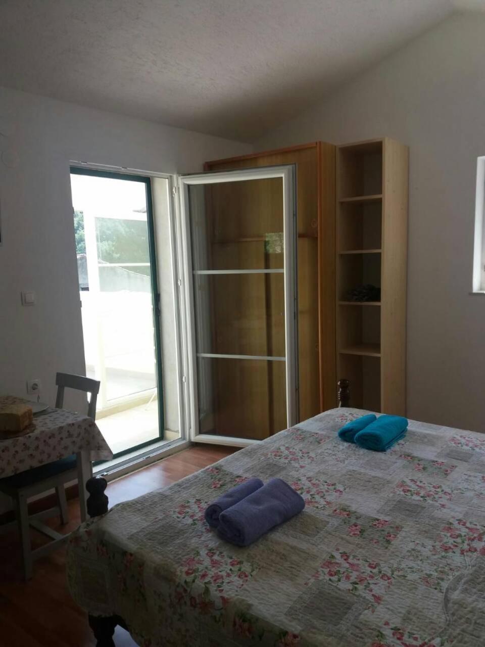 House Valun 42 Apartment Bagian luar foto