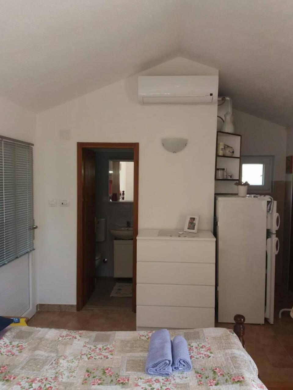 House Valun 42 Apartment Bagian luar foto